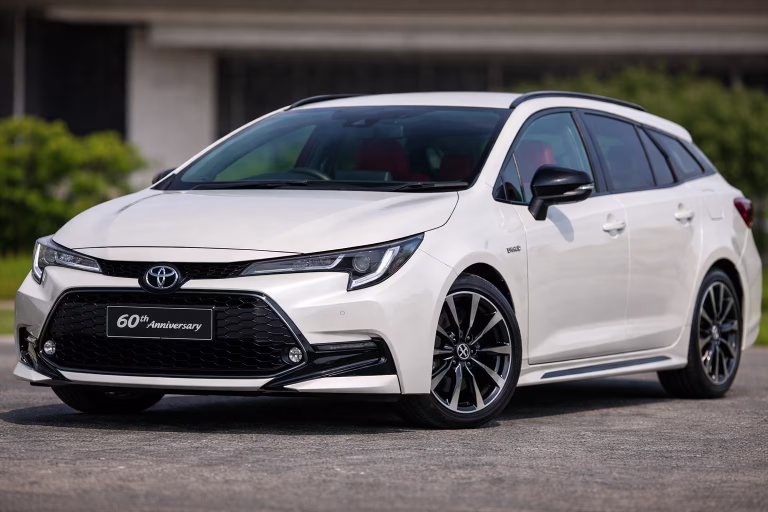 Toyota Corolla Touring, versão perua, em imagem ilustrativa