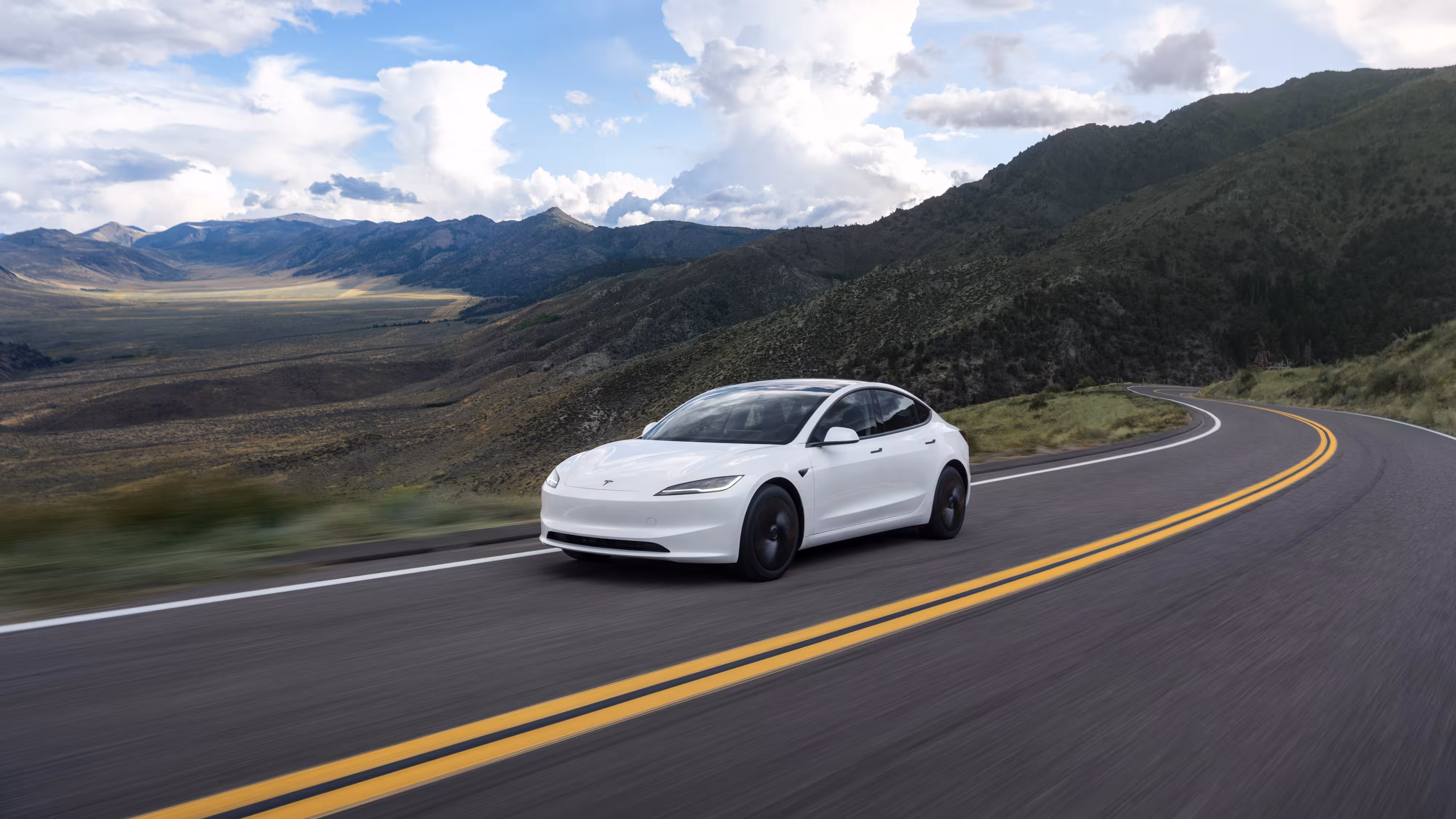 Imagem institucional de Tesla Model 3
