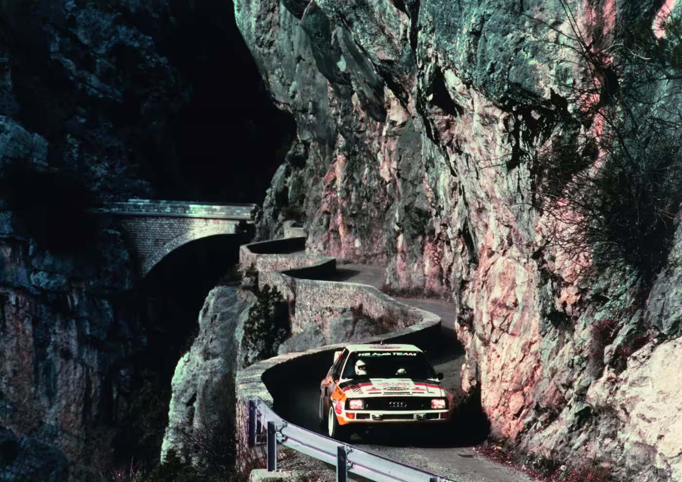 Audi Sport quattro S1 em imagem oficial da Audi 15