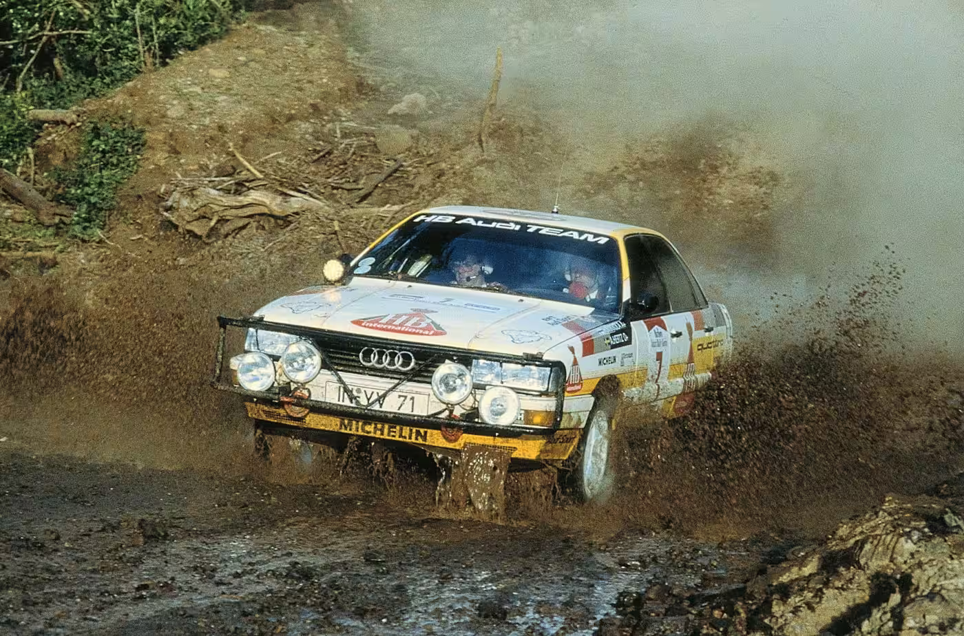 Audi Sport quattro S1 em imagem oficial da Audi 5