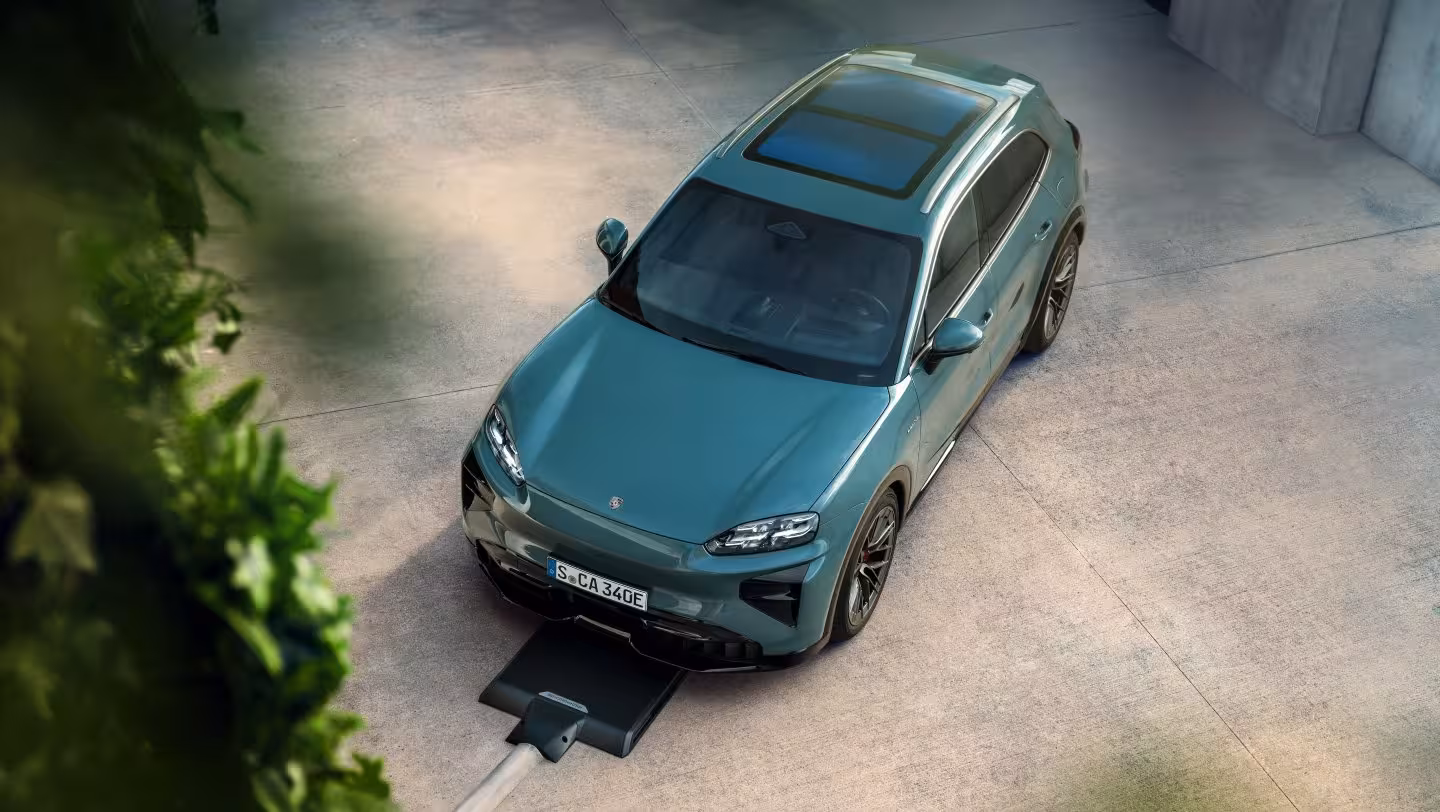 Porsche Cayenne Coupé Electric visto de cima