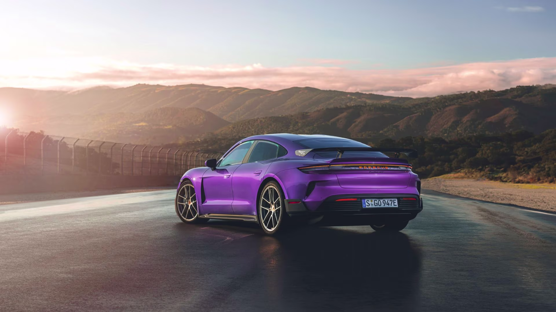 Porsche Taycan Turbo GT Weissach