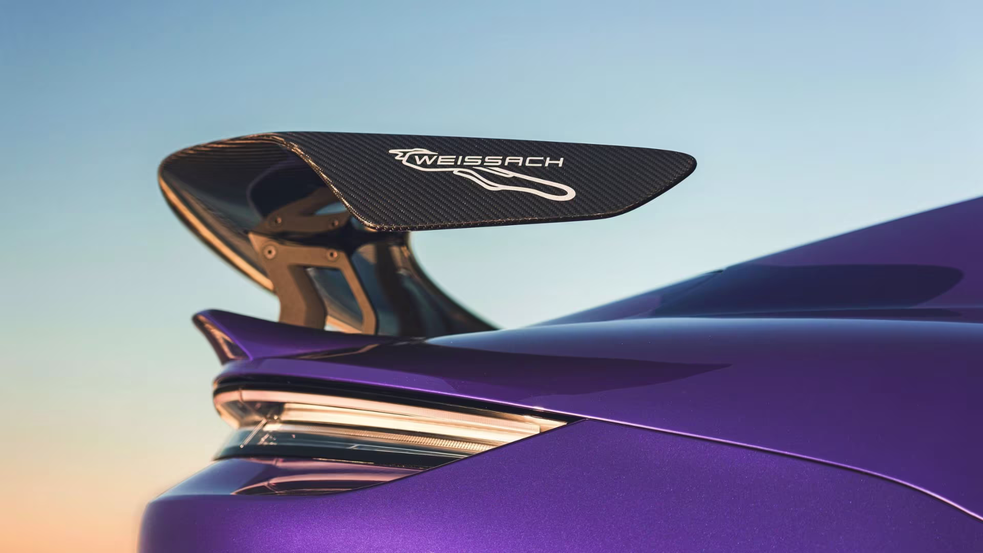 Porsche Taycan Turbo GT Weissach