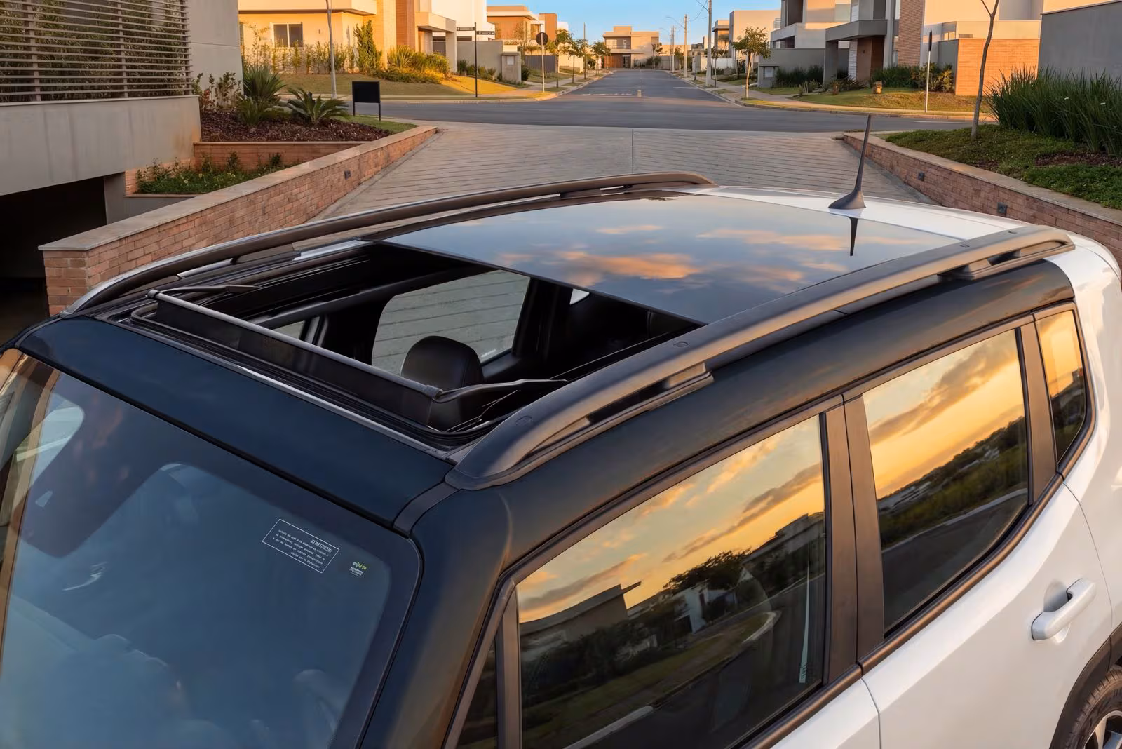 Jeep Renegade 2027 detalhes