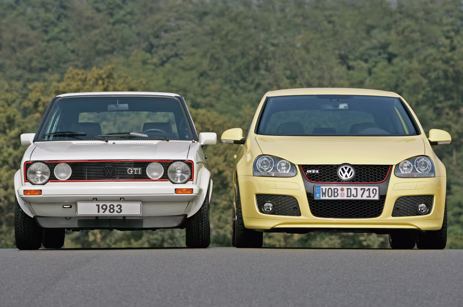 Volkswagen Golf GTI 1976 em imagem oficial 11