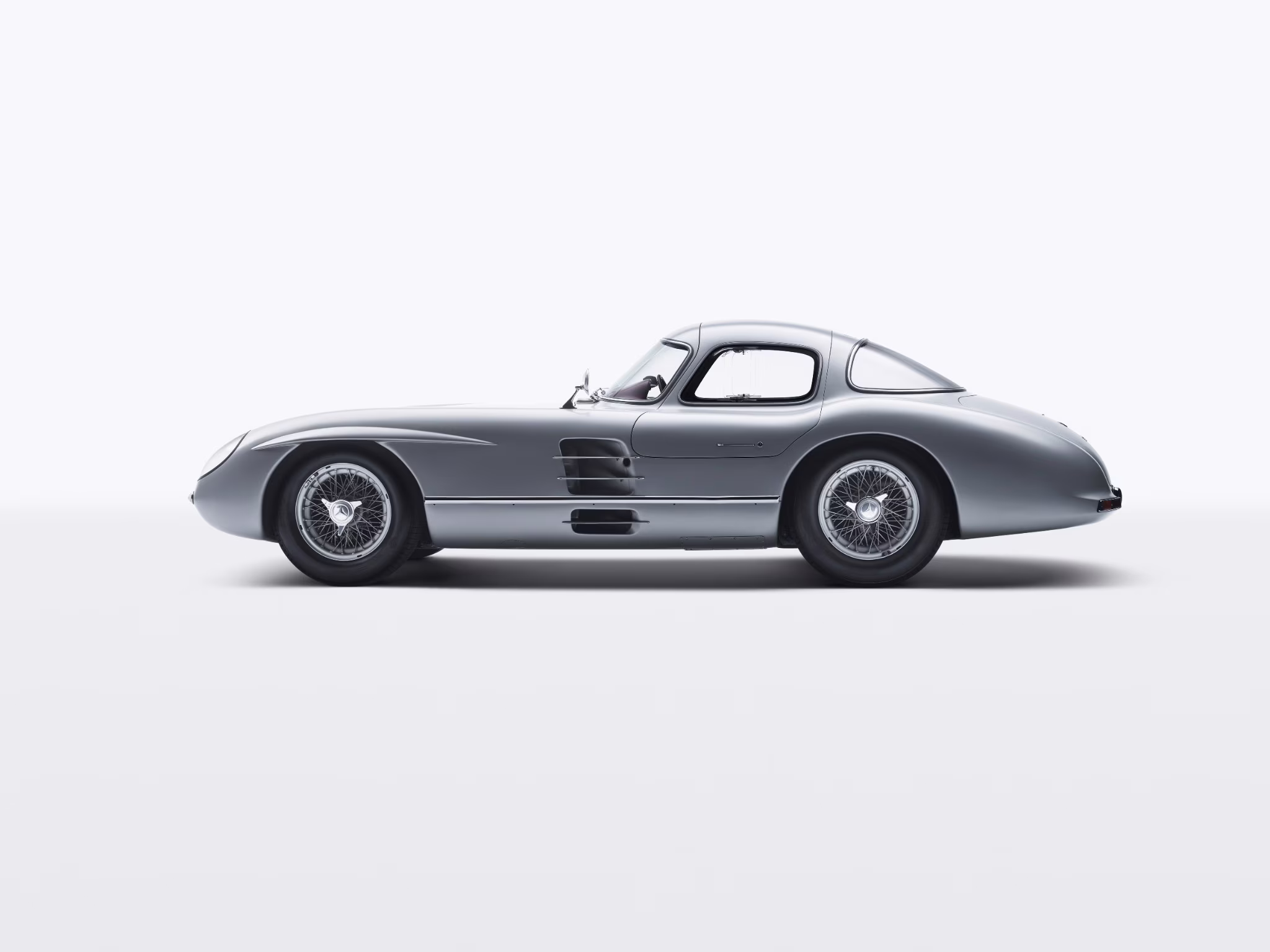 Portas asa de gaivota do Mercedes-Benz 300 SLR Uhlenhaut Coupé