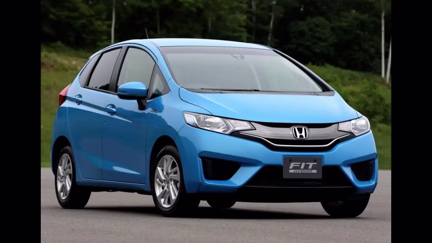 Honda Fit 2014 usado em imagem externa