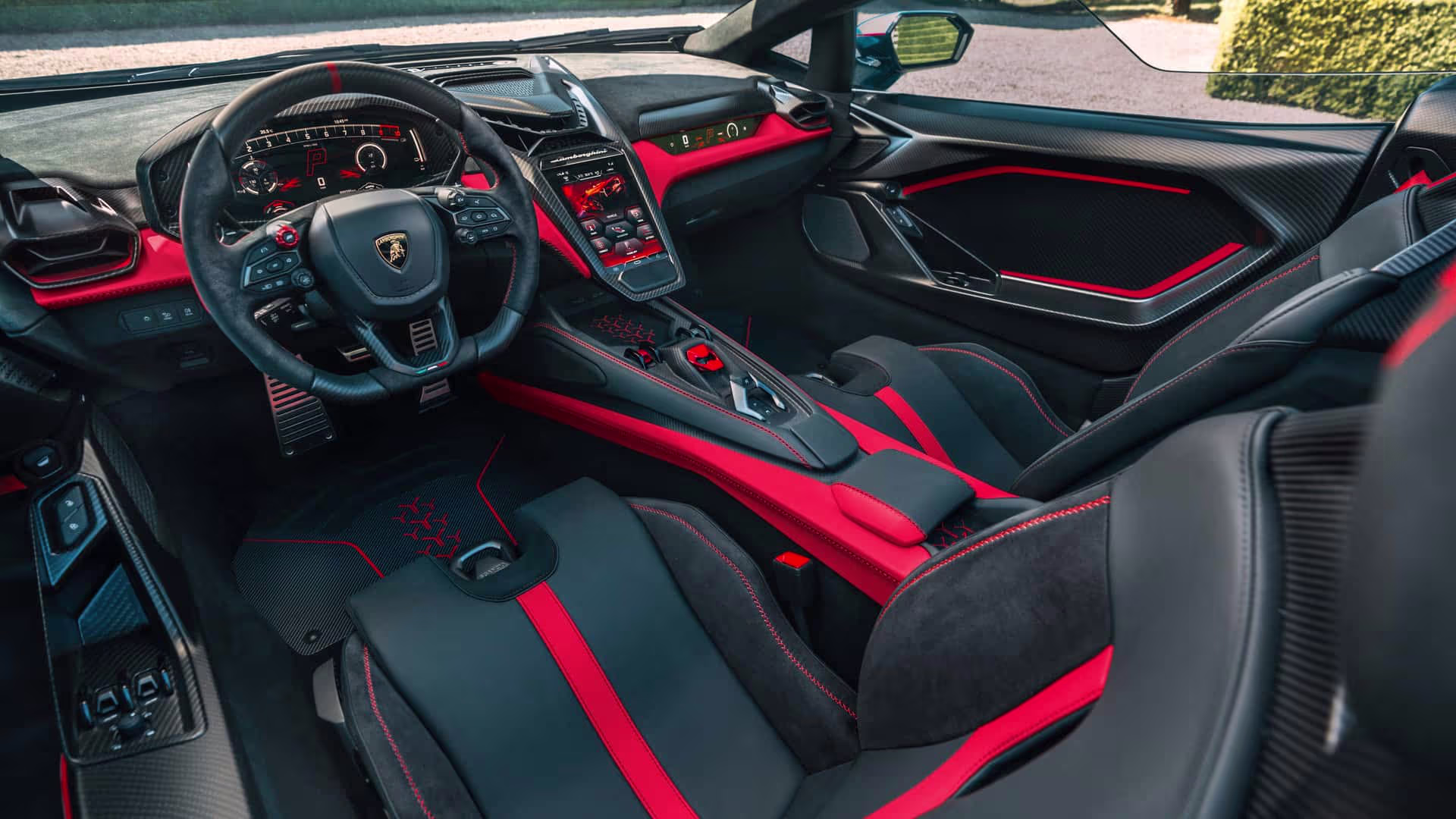 Interior lado do piloto do Lamborghini Fenomeno Roadster