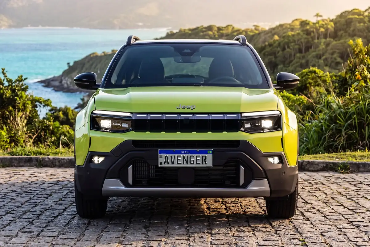 Jeep Avenger 2027 frente