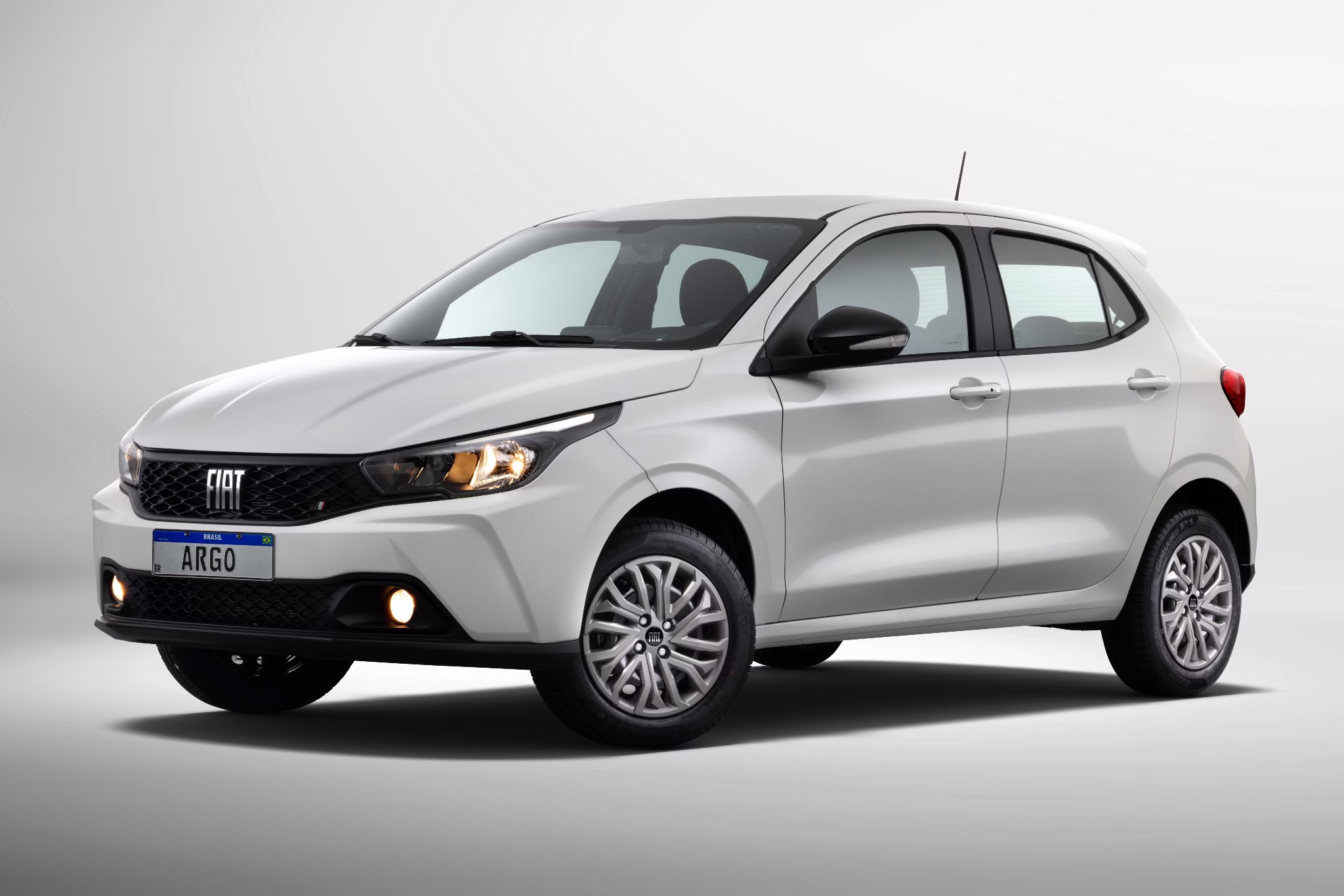 Linha Fiat em campanha para taxistas e motoristas de aplicativo até 19 de junho