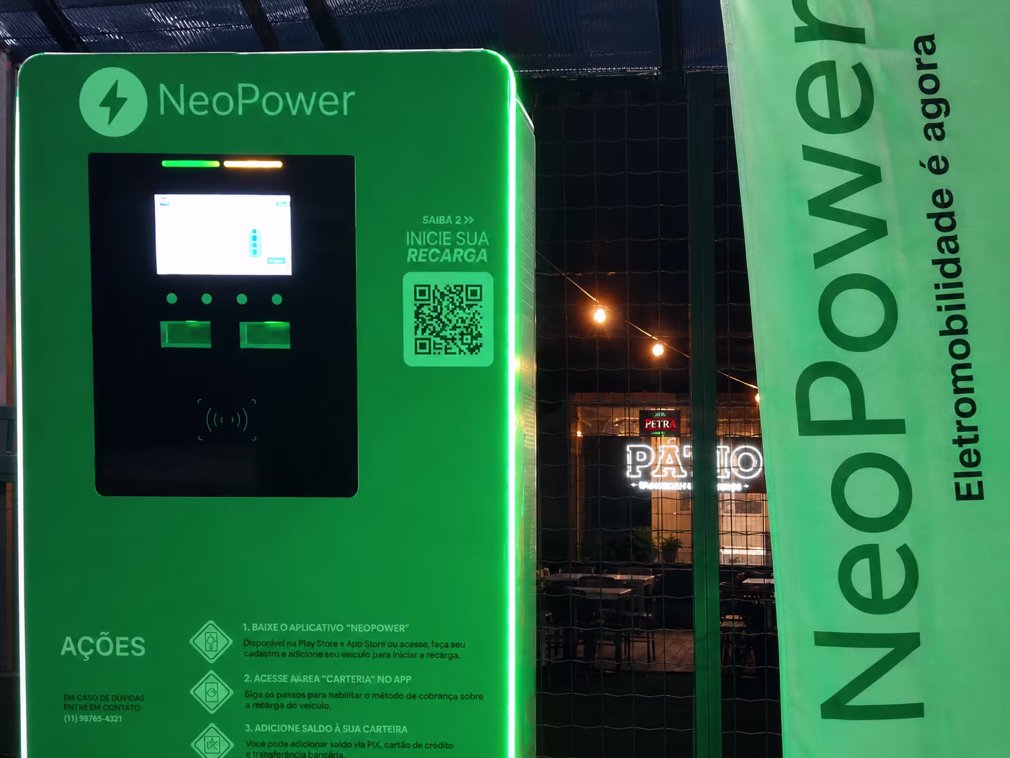 Estação de recarga para carros elétricos em Manaus