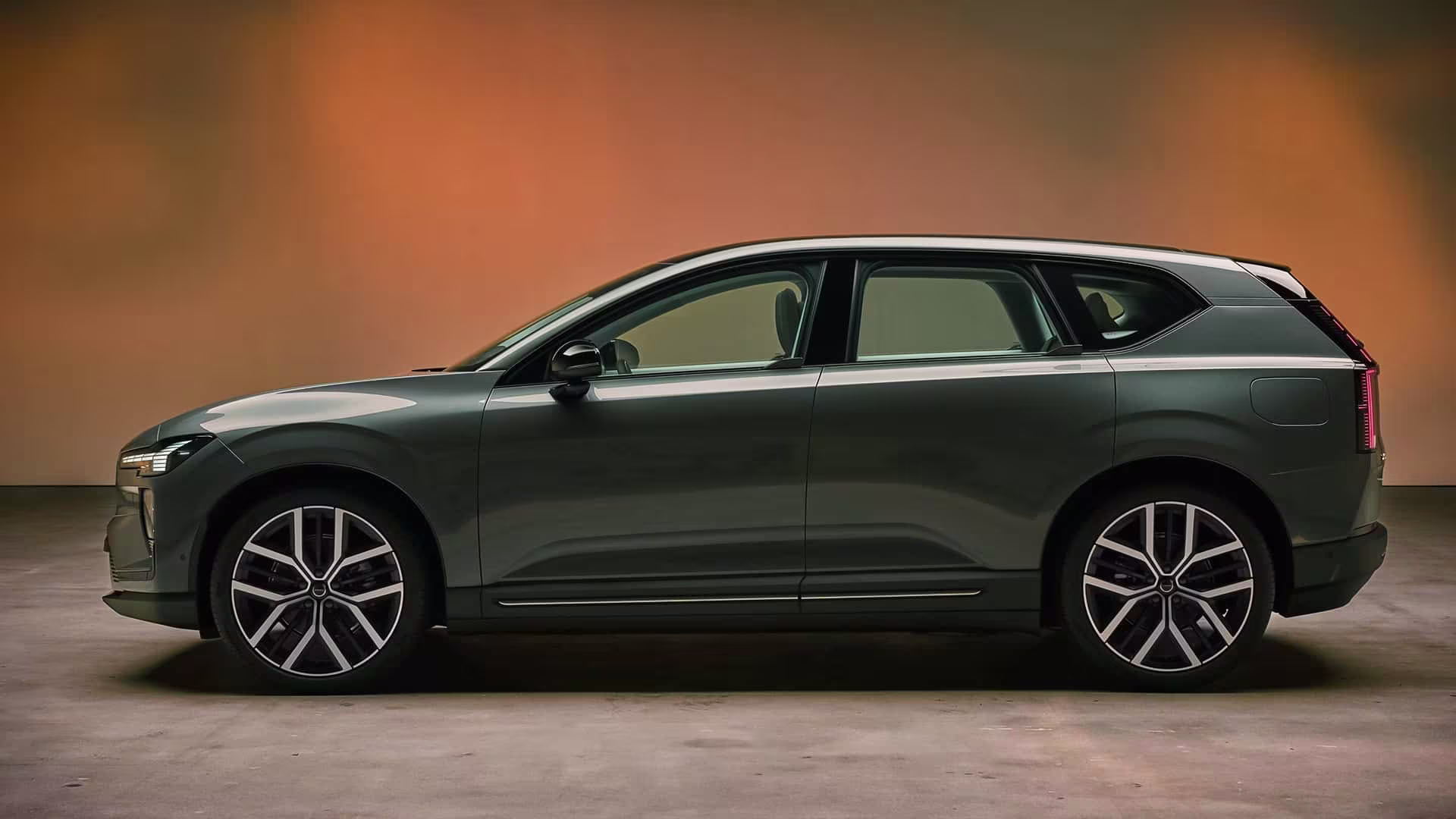 Volvo EX60 perfil lateral