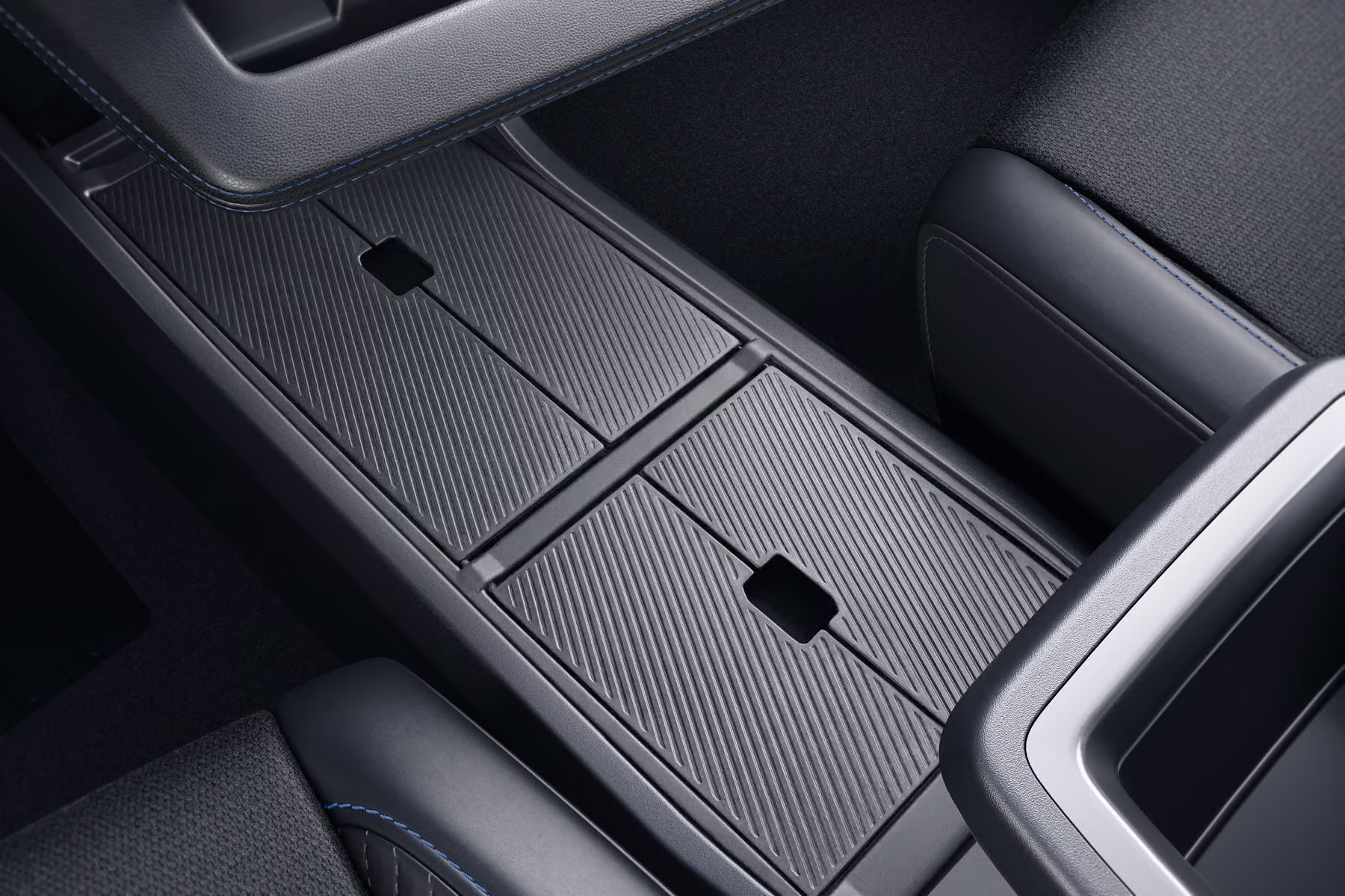 Porta-objetos e console central do Renault Megane E-Tech Electric