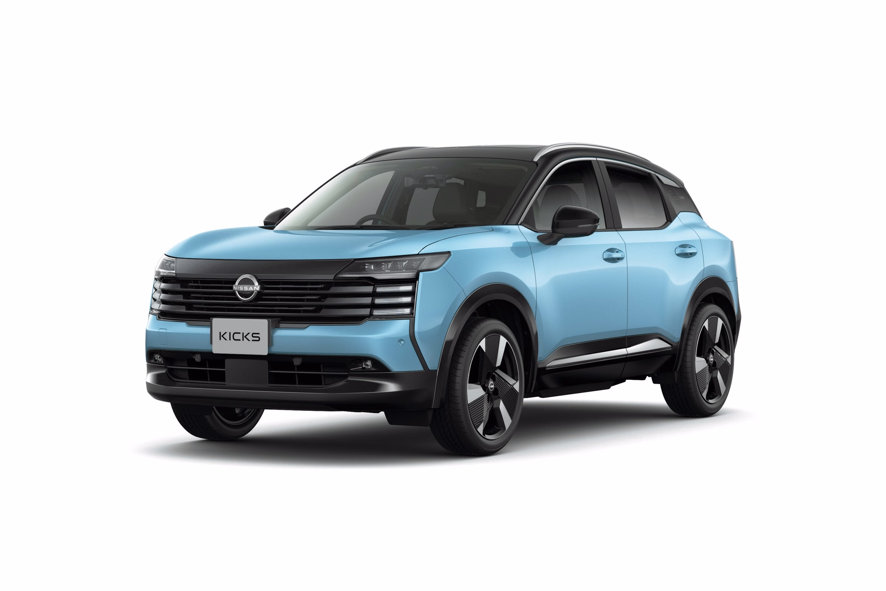 Novo Nissan Kicks azul em estúdio em vista de três quartos dianteira