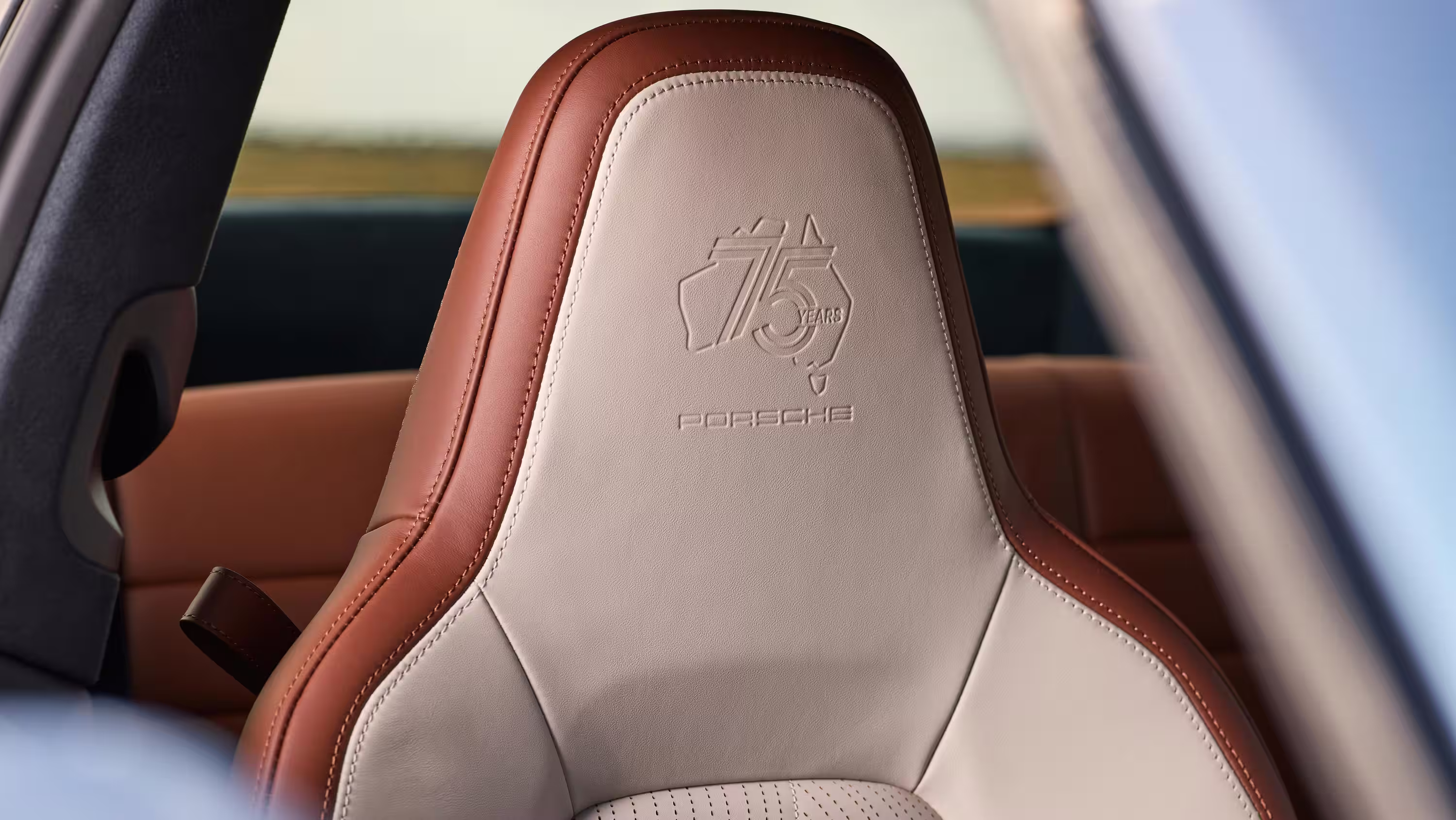 Encosto do banco do Porsche 911 Turbo S Land Down Under