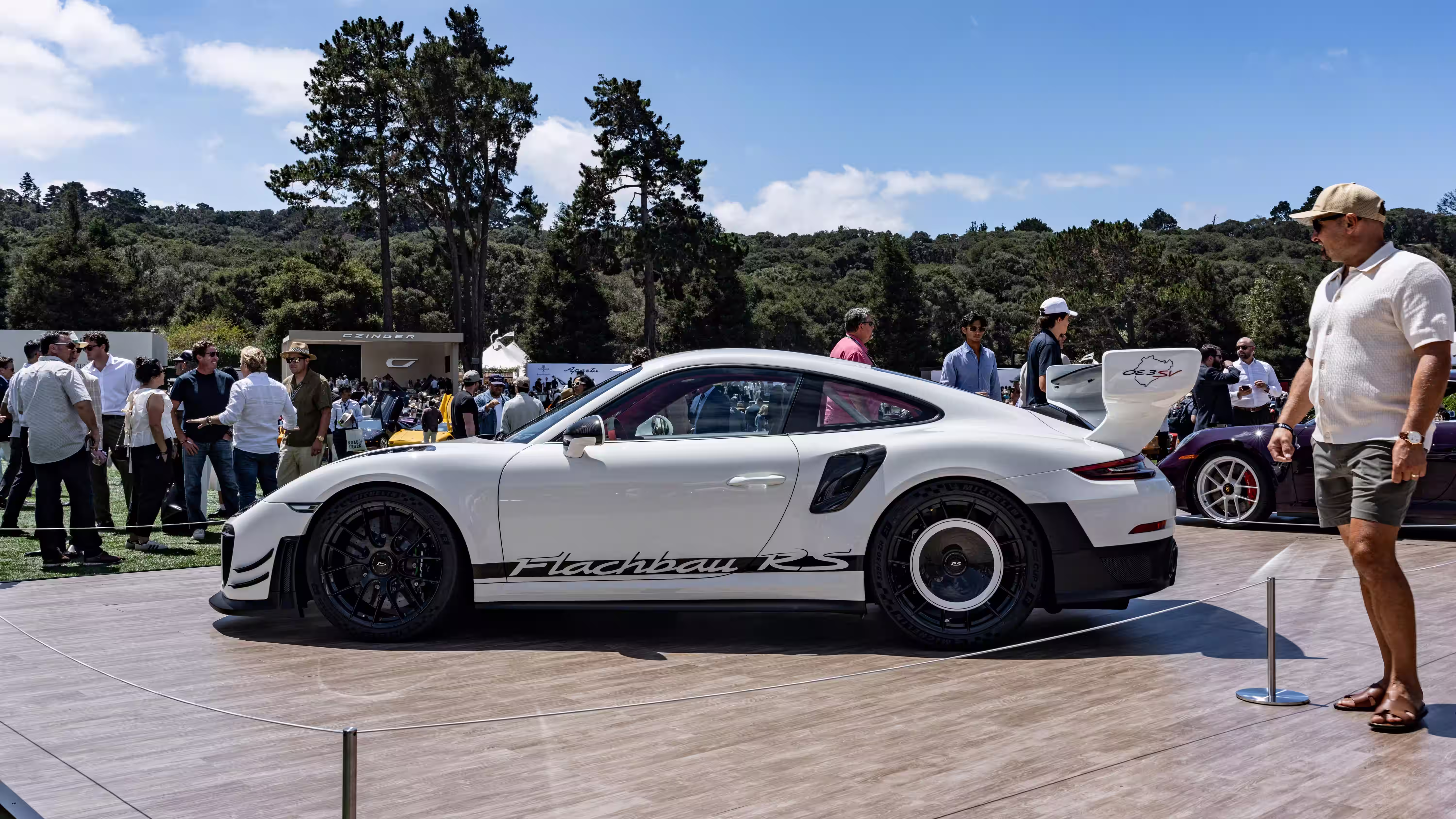 Perfil lateral do Porsche Flachbau RS na Monterey Car Week 2026