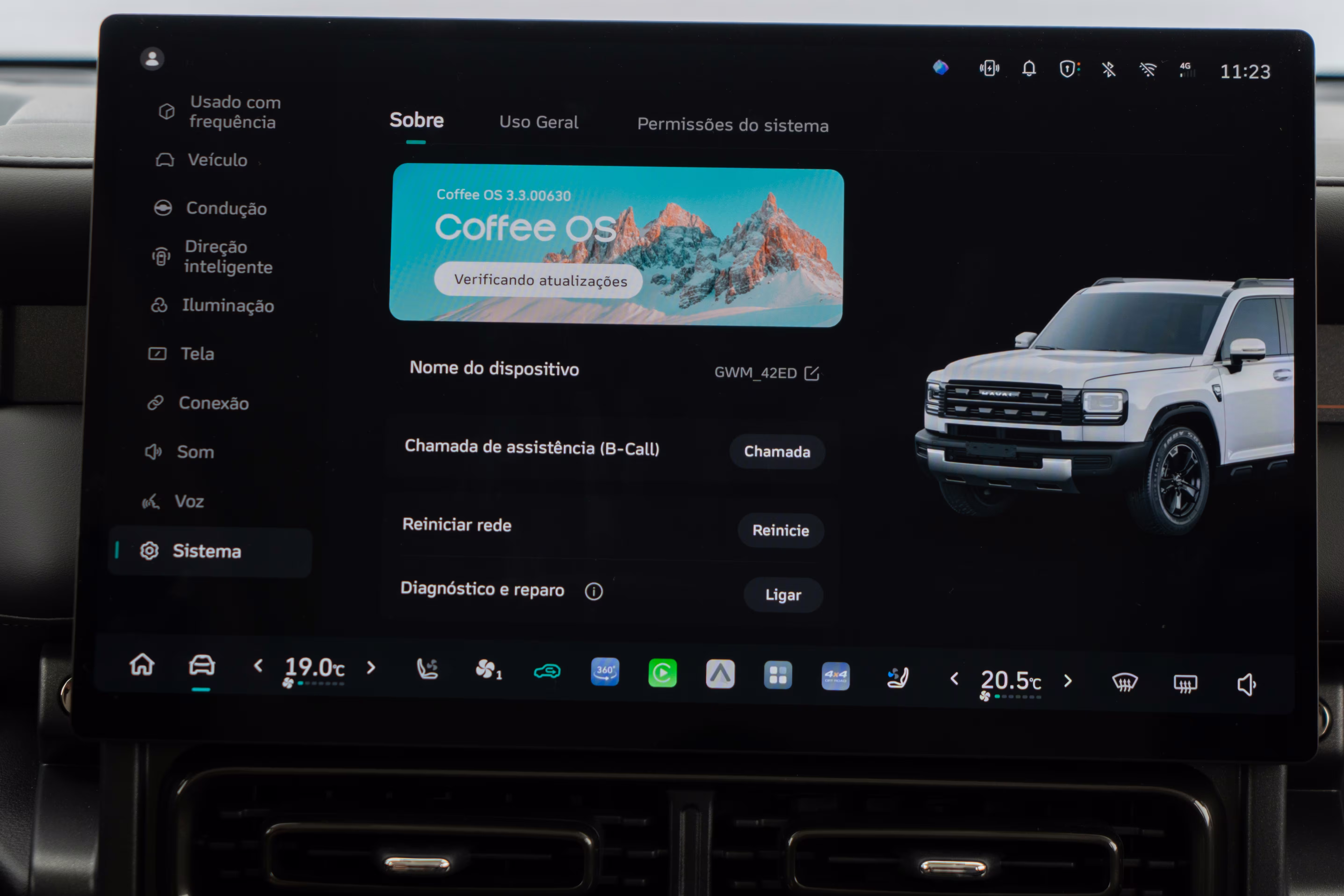 Foto de divulgação: Tela de informações do sistema Coffee OS do Haval H7.